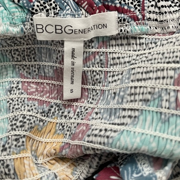 BCBGeneration Floral Print Set - Picture 6 of 11